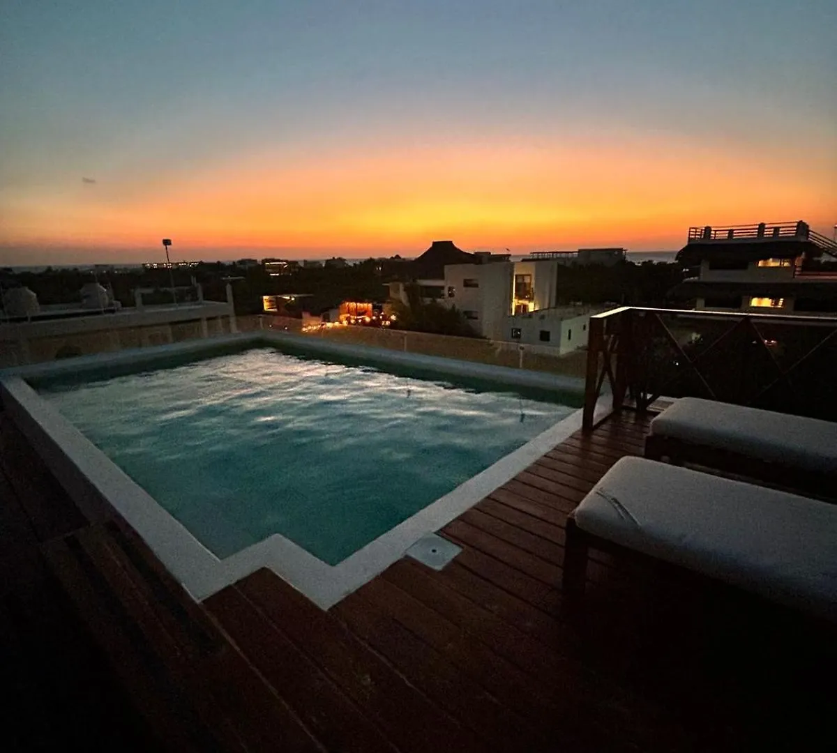 Sunsteps Casa Holbox contacts